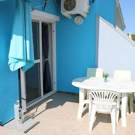 Apartment Ariel Vir