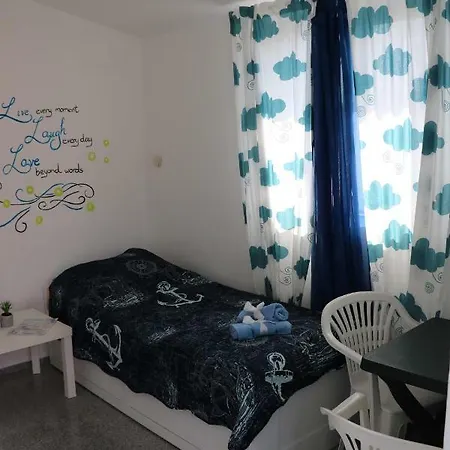 Ariel Apartment Vir