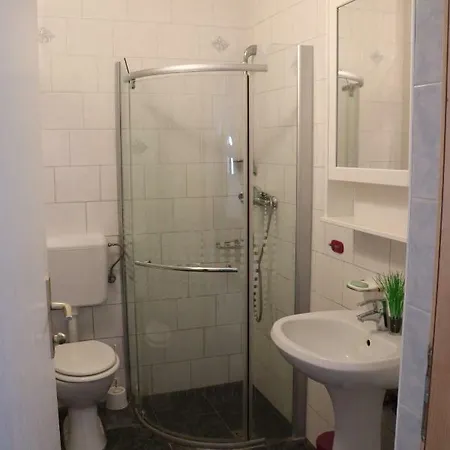 Apartment Ariel Vir
