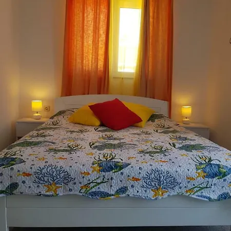 Ariel Apartment *